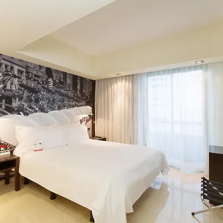 Moxy Barcelona