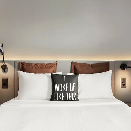 Hotel Moxy