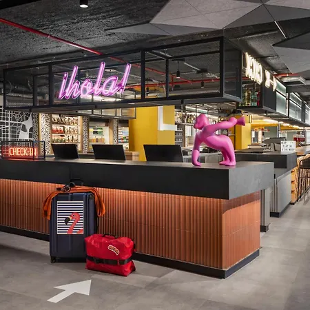 Moxy Hotel Barcelona