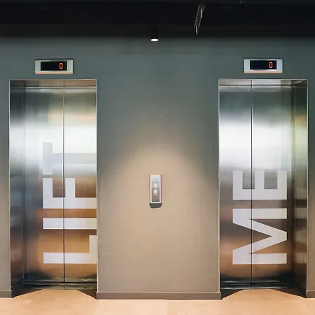 Moxy Hotel Barcelona