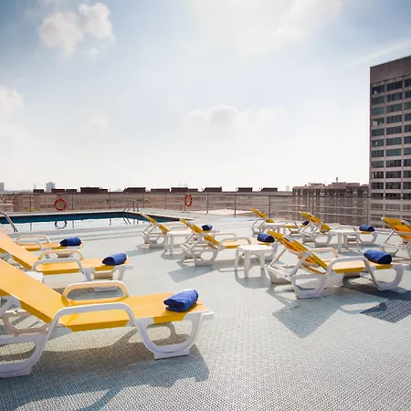 Expo Hotel