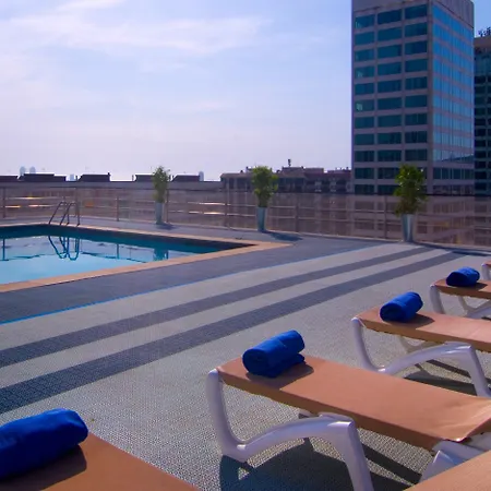 Expo Hotel 4*