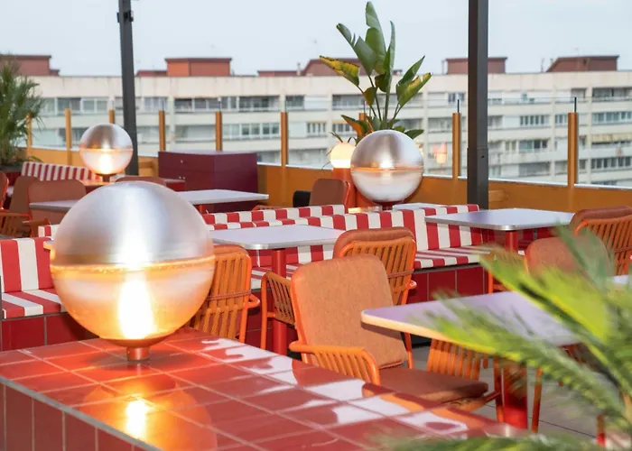 Moxy 4* Βαρκελώνη