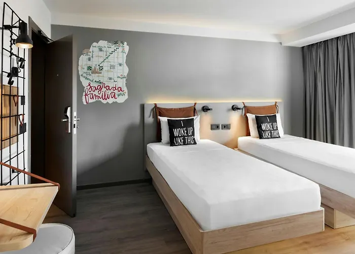 Moxy Ξενοδοχείο 4*
